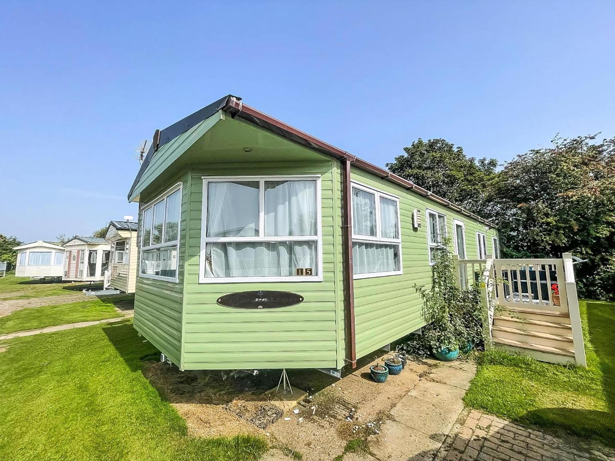 Lovely Caravan For Hire With Decking At Skipsea Sands In Yorkshire Ref 41015Wf Barmston Kültér fotó